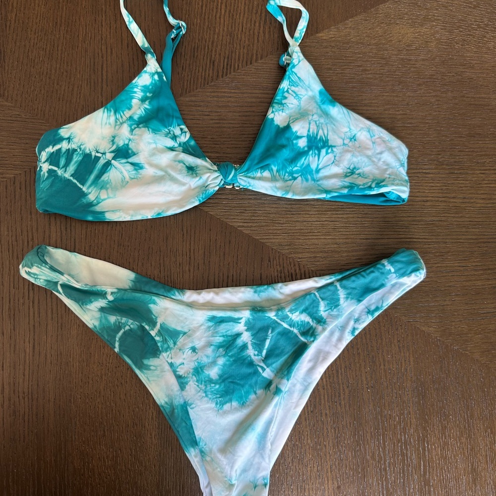 Dippin’ Daisy’s - Teal & White Tie-Dye Bikini Set